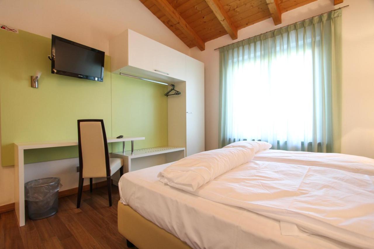 Thai Orchidee Restaurant&Rooms Гарда Экстерьер фото