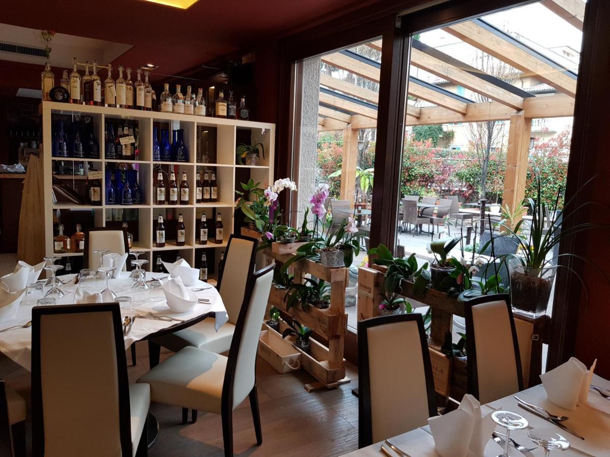 Thai Orchidee Restaurant&Rooms Гарда Экстерьер фото